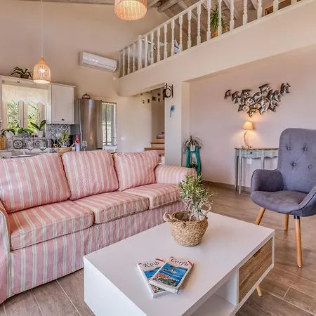 Private House 